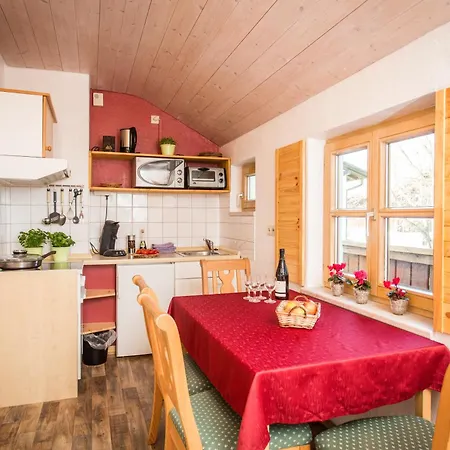 Apartment Gaestehaus Herb Rosshaupten